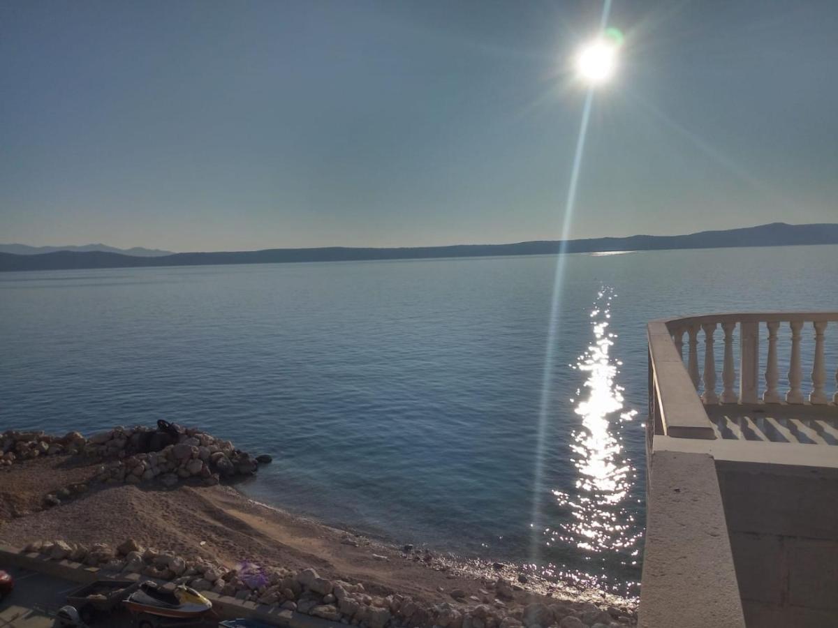 Apartmani Mira Drasnice Εξωτερικό φωτογραφία