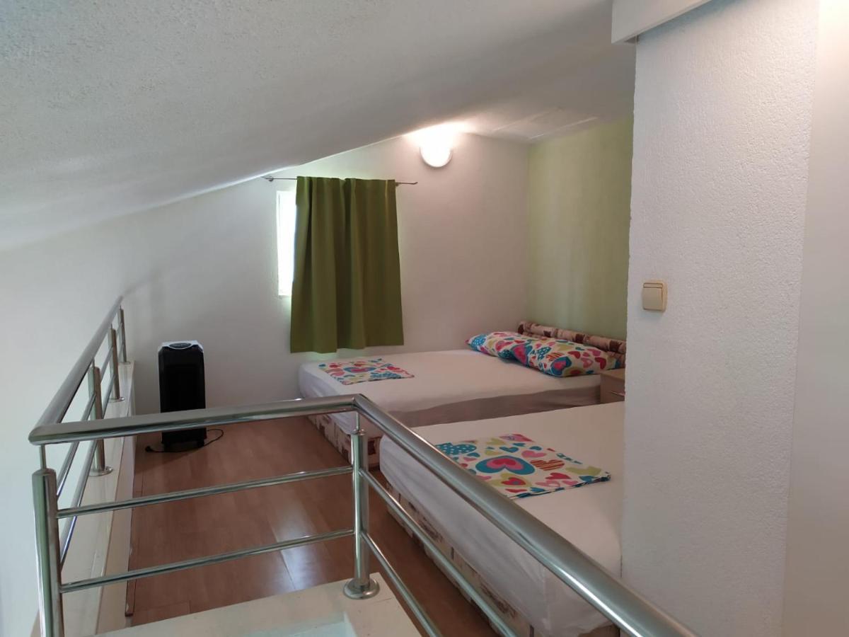 Apartmani Mira Drasnice Εξωτερικό φωτογραφία
