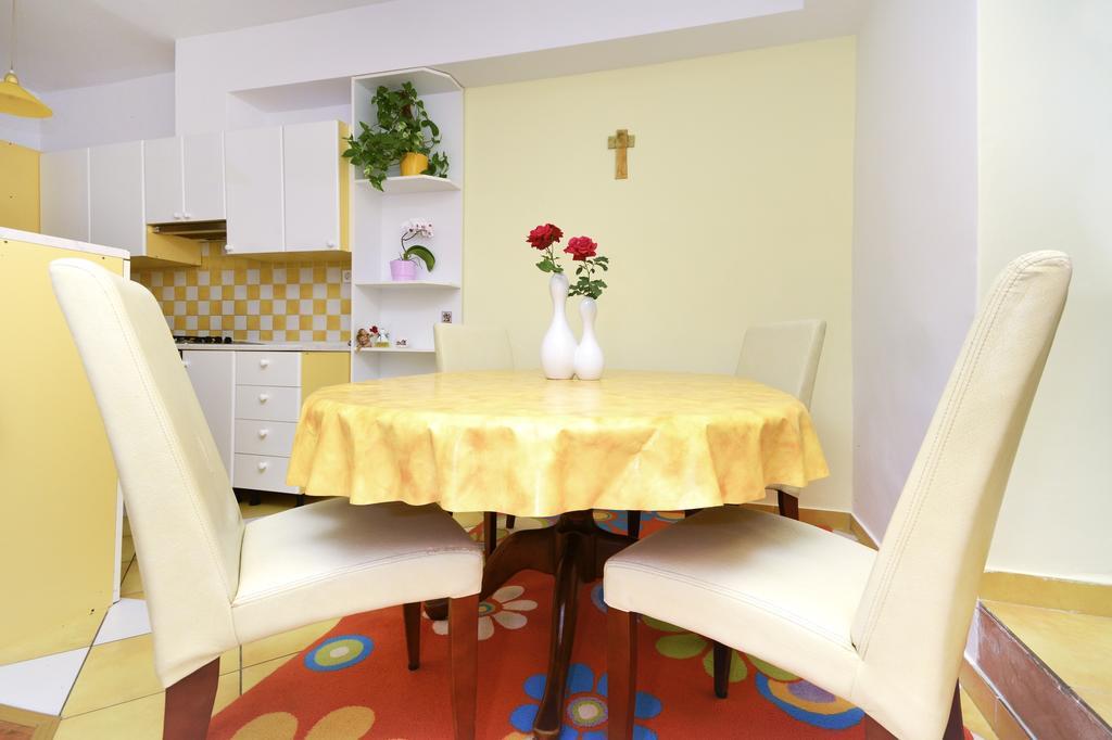 Apartmani Mira Drasnice Εξωτερικό φωτογραφία